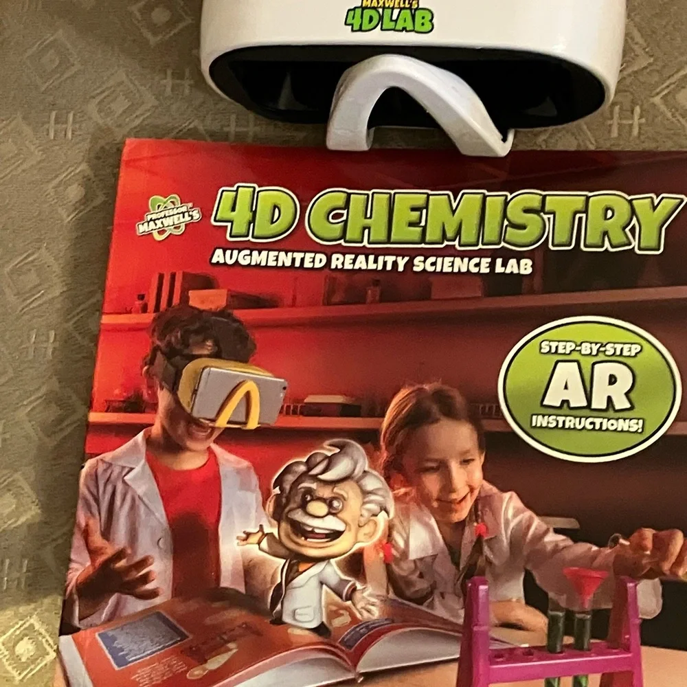 Professor Maxwell’s 4 D Chemical Augmented Reality Science Lab🥰🥰❤️